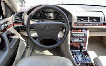 Mercedes-Benz-S-Class-1996-23