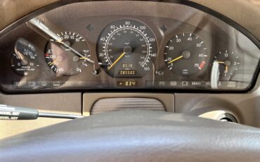 Mercedes-Benz-S-Class-1996-25