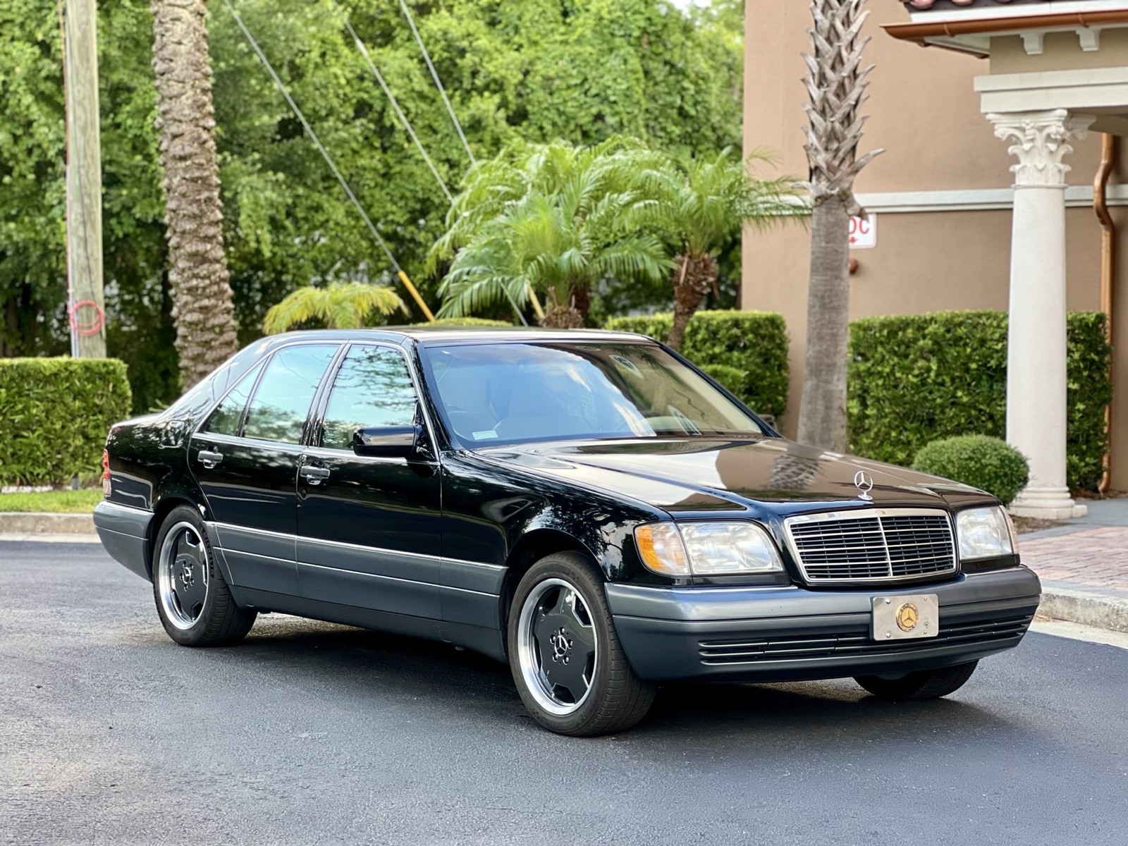 Mercedes-Benz-S-Class-1996-4