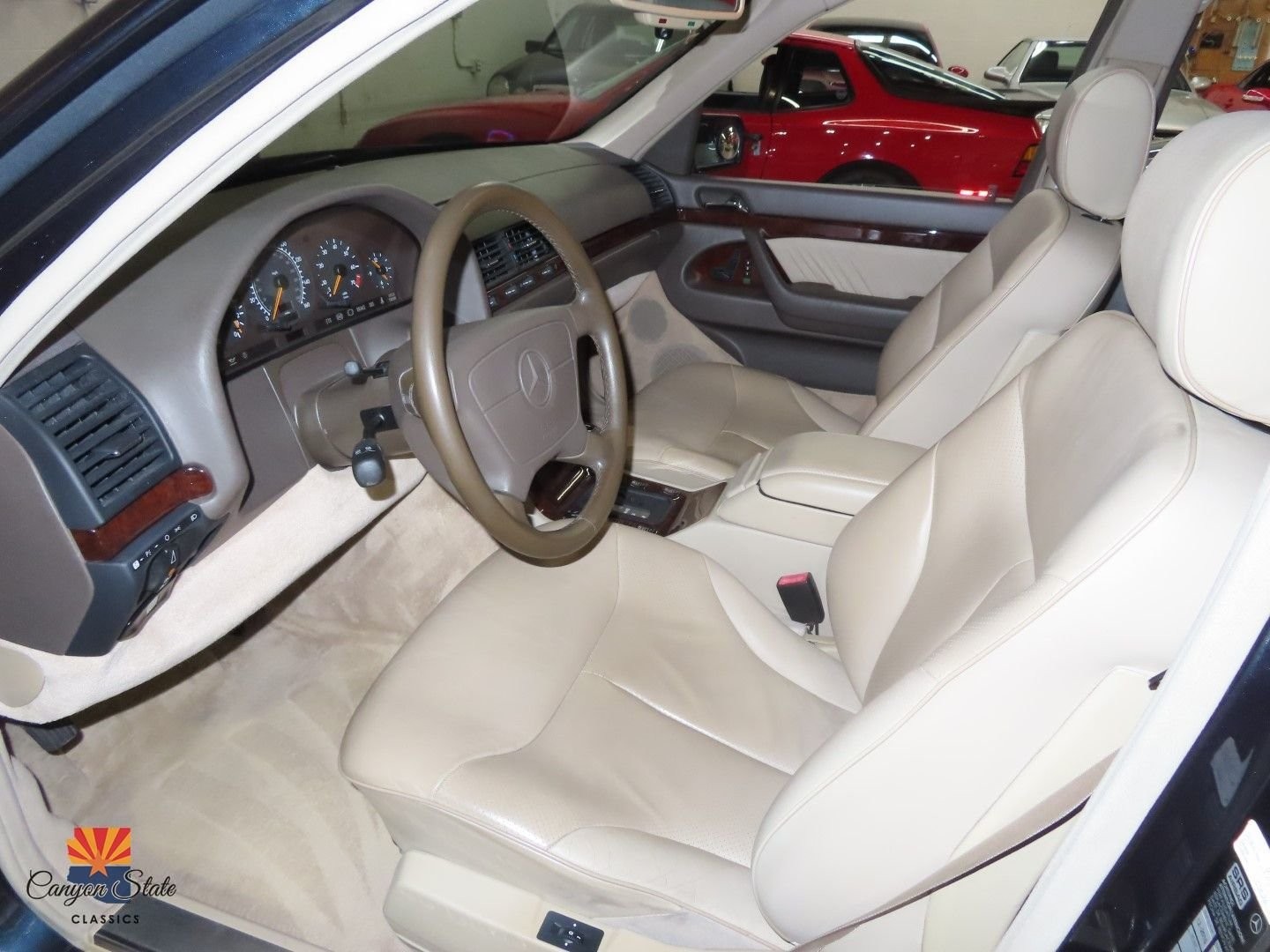 Mercedes-Benz-S-Class-1996-Sedan-1