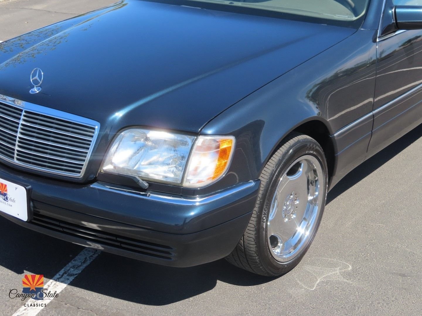 Mercedes-Benz-S-Class-1996-Sedan-11