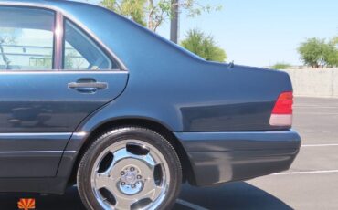 Mercedes-Benz-S-Class-1996-Sedan-17