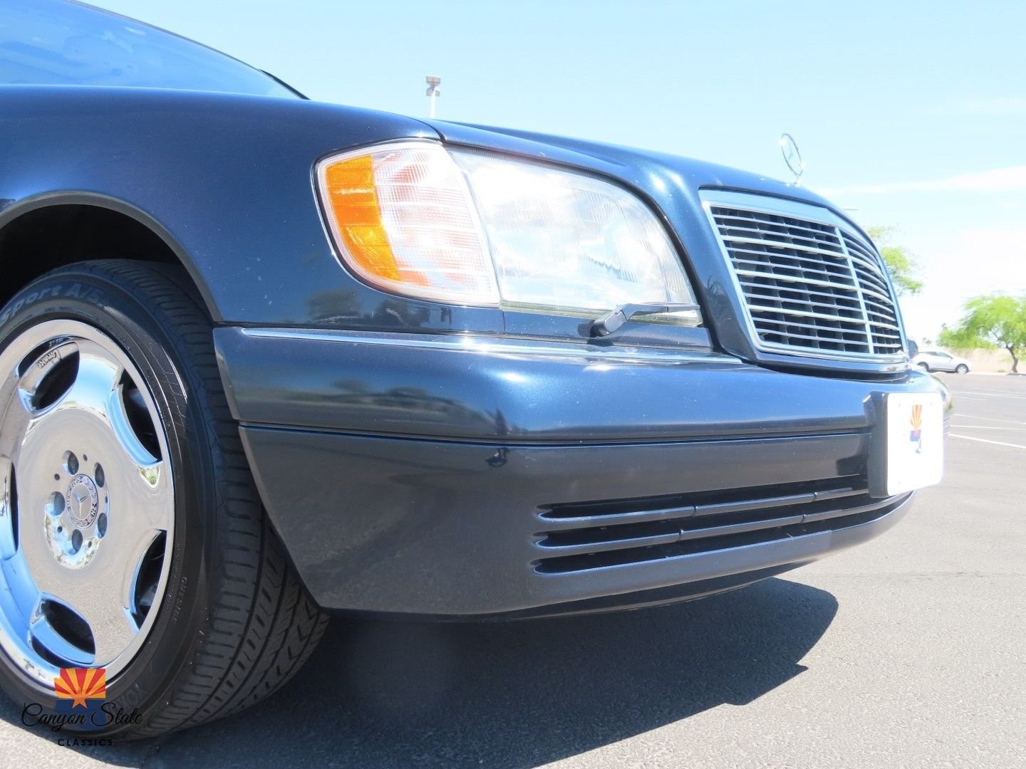 Mercedes-Benz-S-Class-1996-Sedan-34