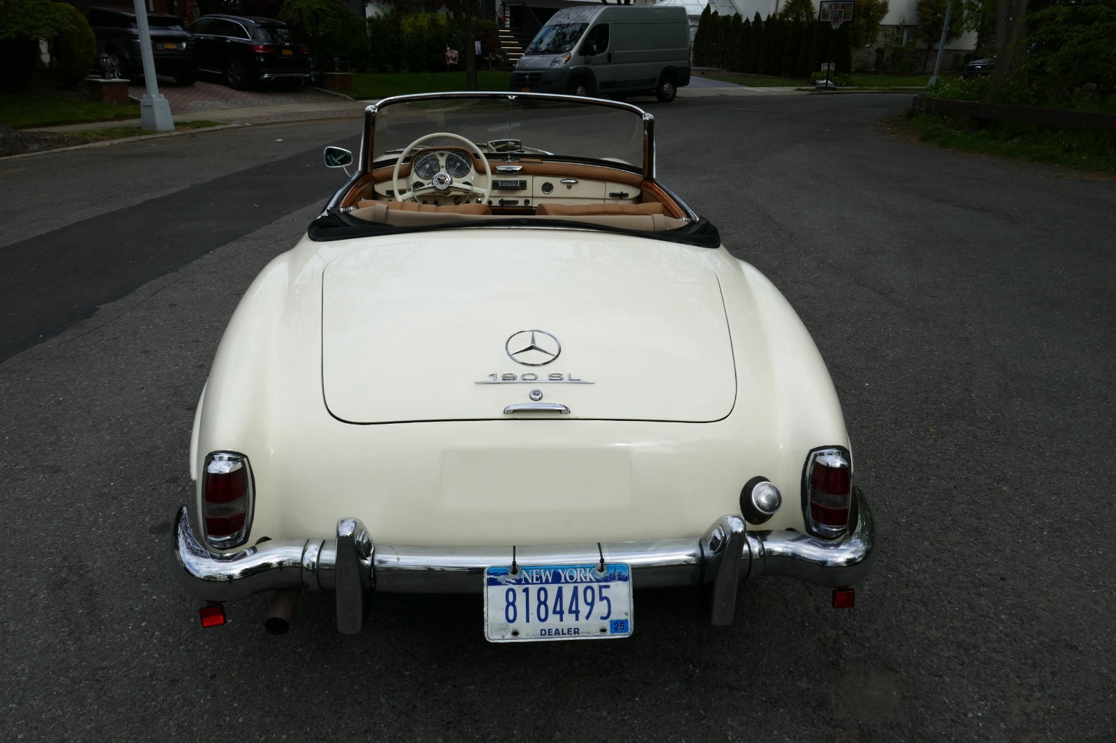 Mercedes-Benz-SL-Class-1961-Convertible-10