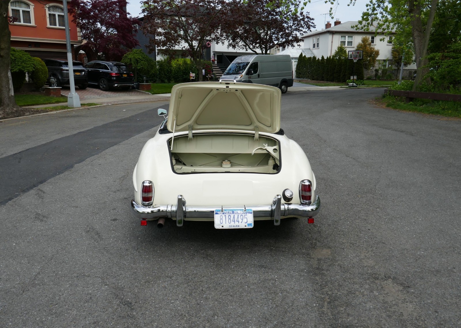 Mercedes-Benz-SL-Class-1961-Convertible-27