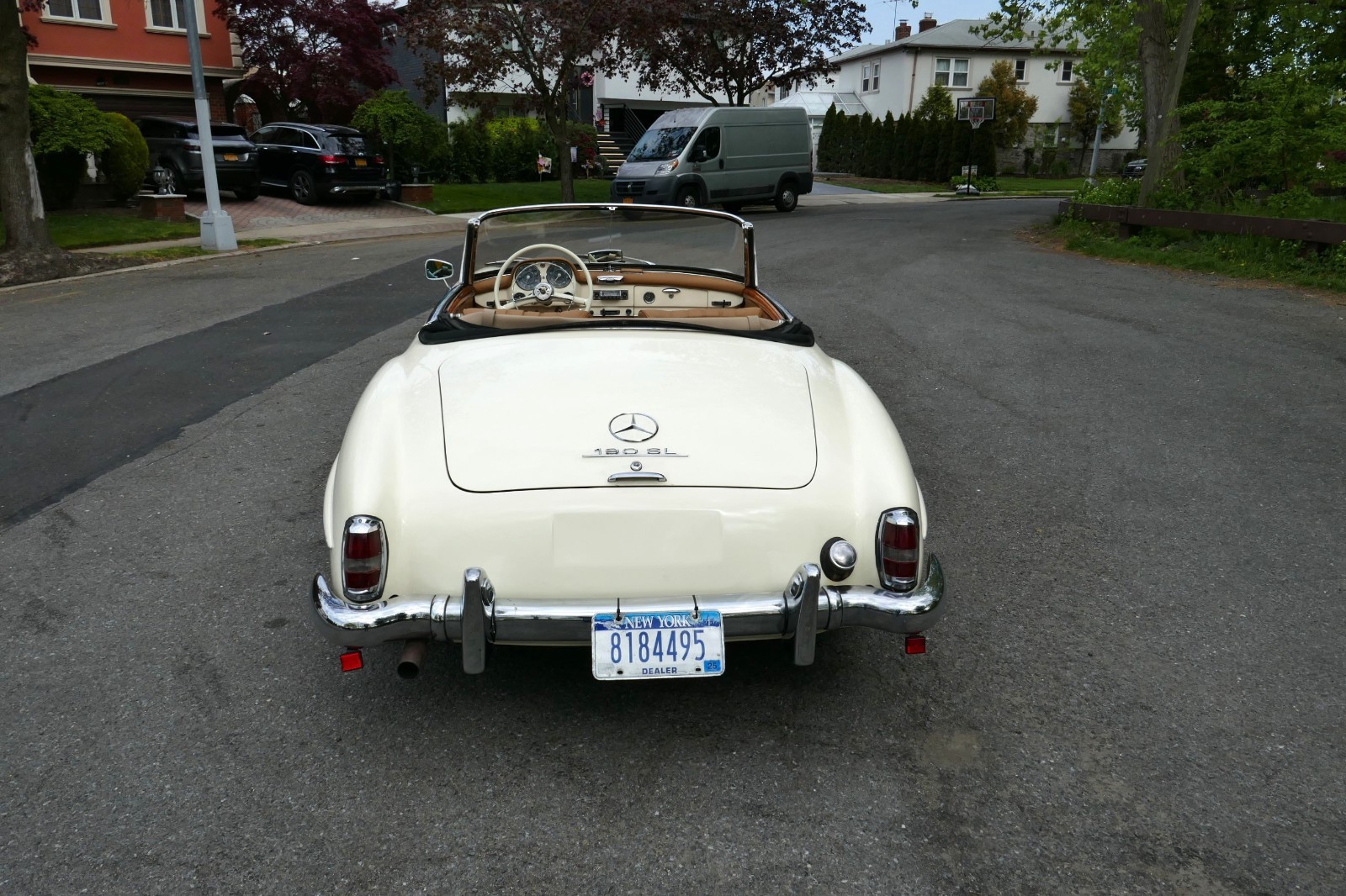 Mercedes-Benz-SL-Class-1961-Convertible-3