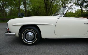 Mercedes-Benz-SL-Class-1961-Convertible-8