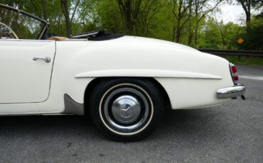 Mercedes-Benz-SL-Class-1961-Convertible-9