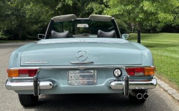 Mercedes-Benz-SL-Class-1970-13