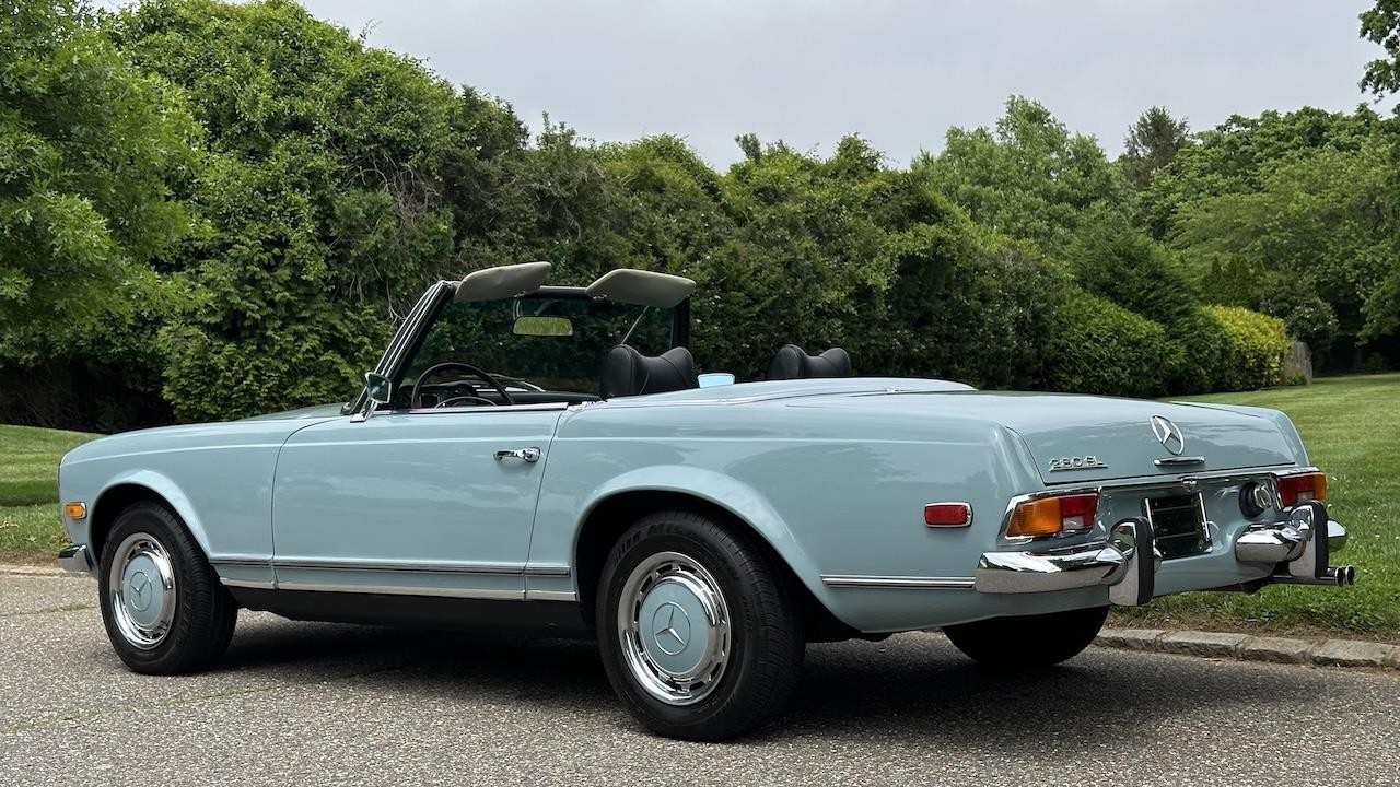 Mercedes-Benz-SL-Class-1970-17
