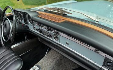 Mercedes-Benz-SL-Class-1970-30