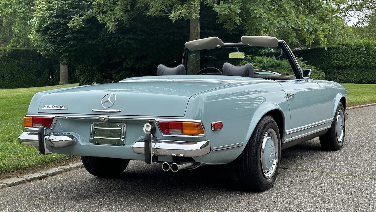 Mercedes-Benz-SL-Class-1970-9