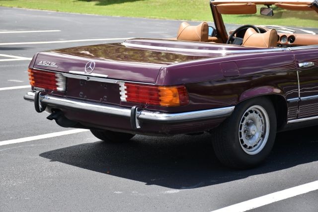 Mercedes-Benz-SL-Class-1973-Convertible-10