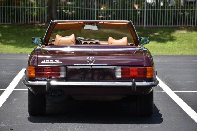Mercedes-Benz-SL-Class-1973-Convertible-7