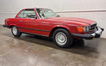 Mercedes-Benz-SL-Class-1977-Convertible-34