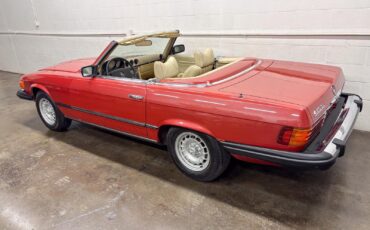 Mercedes-Benz-SL-Class-1977-Convertible-5