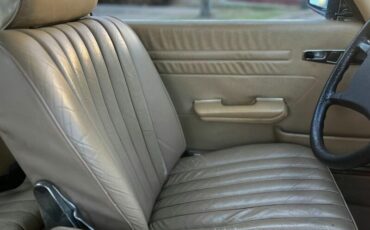 Mercedes-Benz-SL-Class-1984-Convertible-24