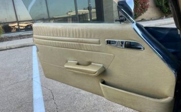 Mercedes-Benz-SL-Class-1984-Convertible-28