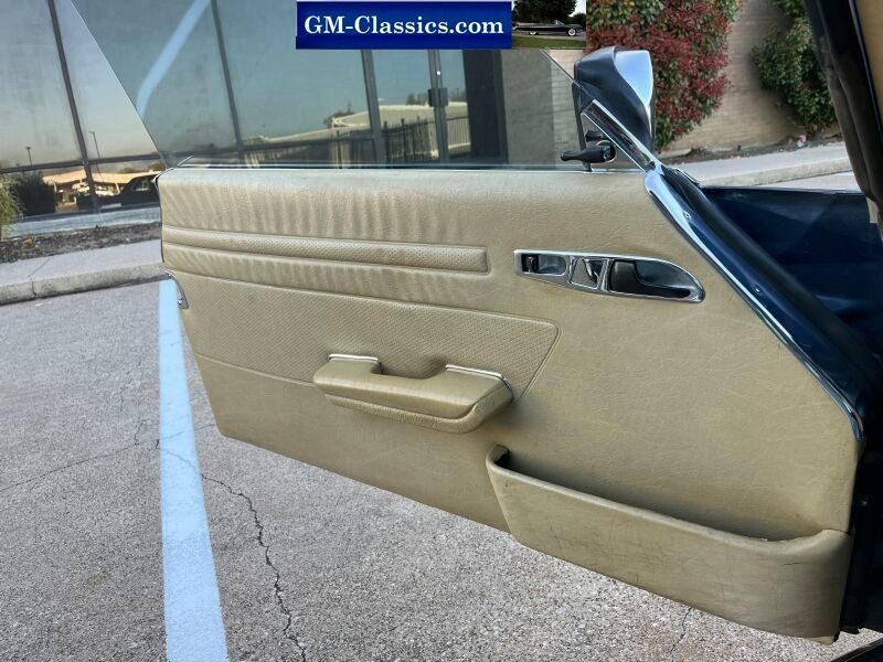 Mercedes-Benz-SL-Class-1984-Convertible-28