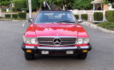 Mercedes-Benz-SL-Class-1984-Convertible-3