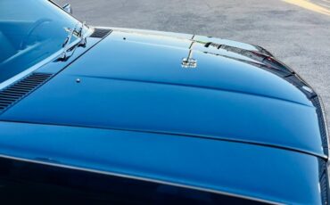 Mercedes-Benz-SL-Class-1984-Convertible-30
