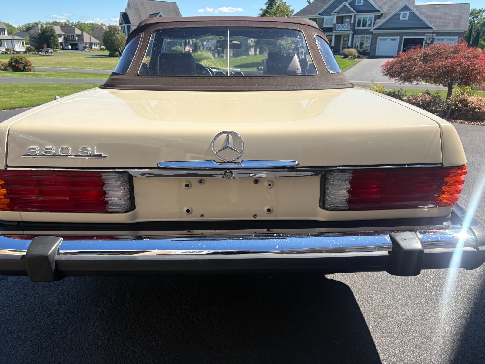 Mercedes-Benz-SL-Class-1984-Convertible-5