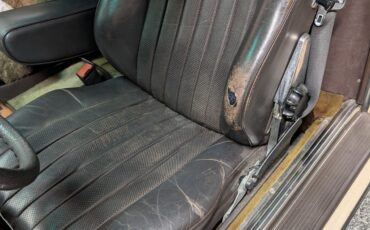 Mercedes-Benz-SL-Class-1985-Convertible-2