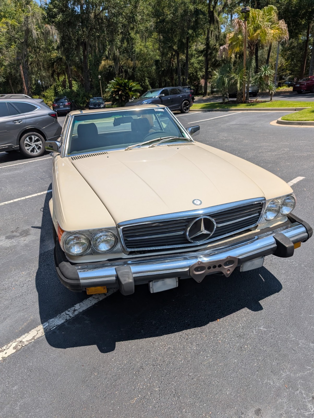 Mercedes-Benz-SL-Class-1985-Convertible-9