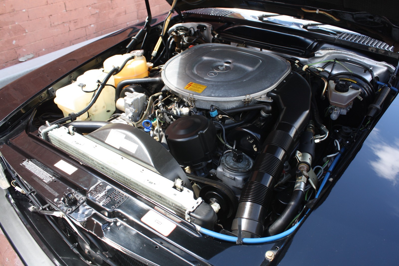 Mercedes-Benz-SL-Class-1986-Convertible-13