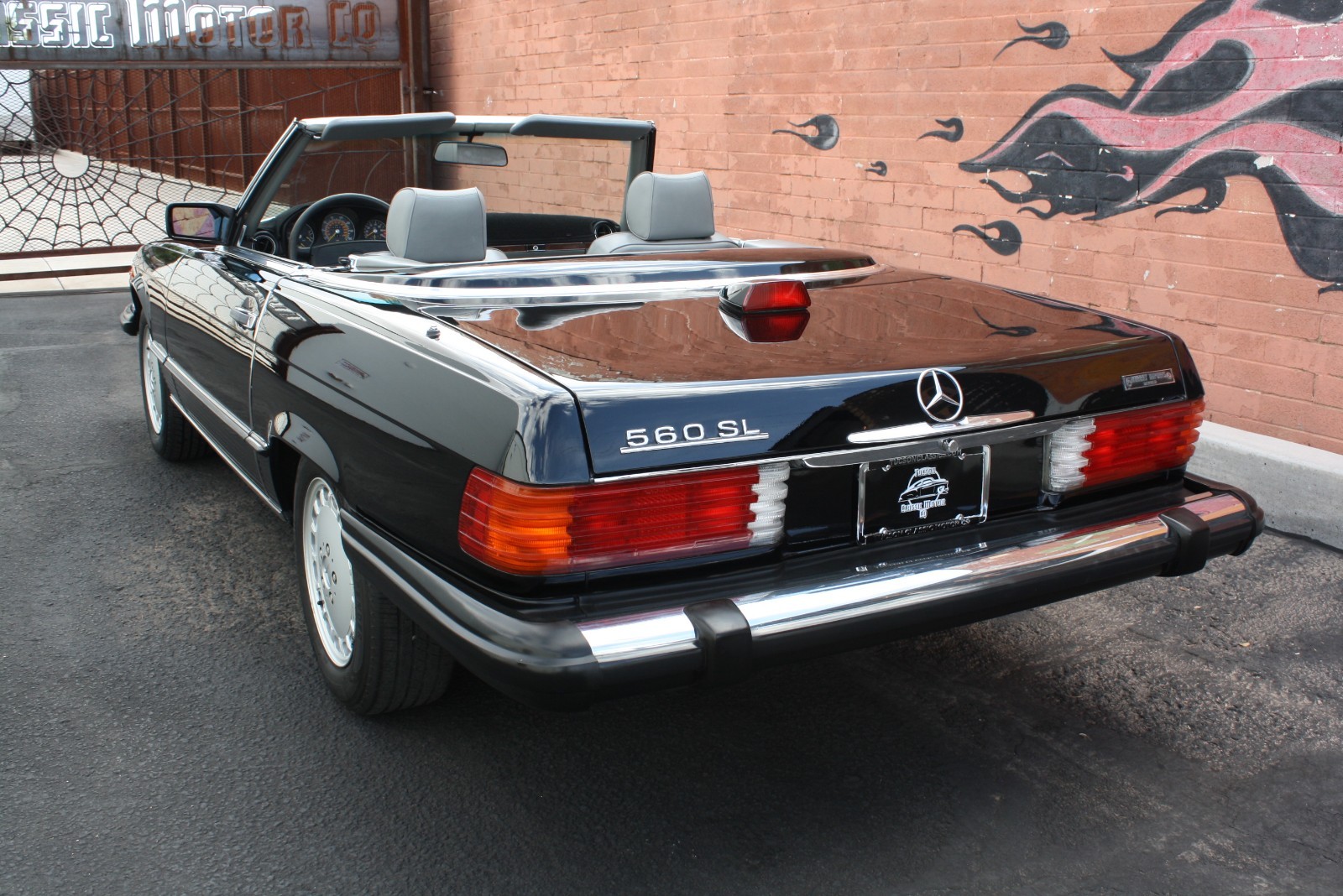 Mercedes-Benz-SL-Class-1986-Convertible-21