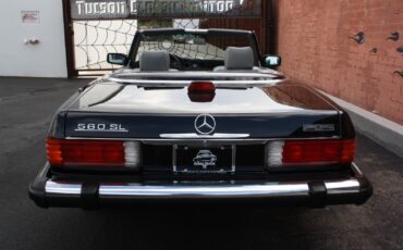 Mercedes-Benz-SL-Class-1986-Convertible-22