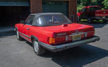 Mercedes-Benz-SL-Class-1986-Convertible-3