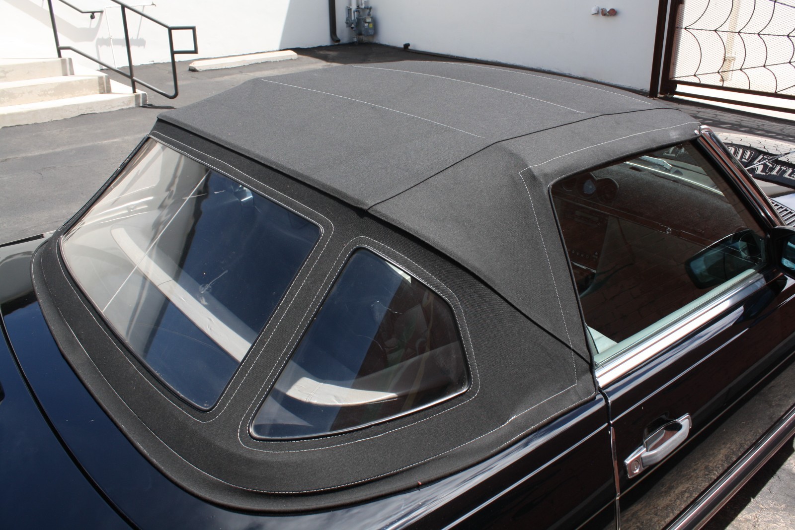 Mercedes-Benz-SL-Class-1986-Convertible-37