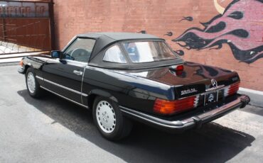 Mercedes-Benz-SL-Class-1986-Convertible-9