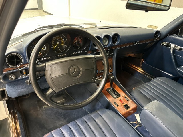 Mercedes-Benz-SL-Class-1988-Convertible-18