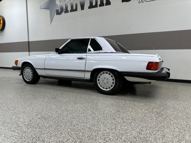 Mercedes-Benz-SL-Class-1988-Convertible-5