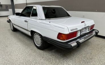 Mercedes-Benz-SL-Class-1988-Convertible-6