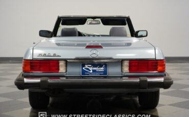 Mercedes-Benz-SL-Class-1988-Roadster-10