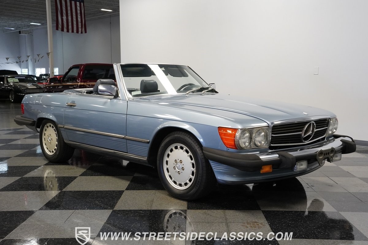 Mercedes-Benz-SL-Class-1988-Roadster-16