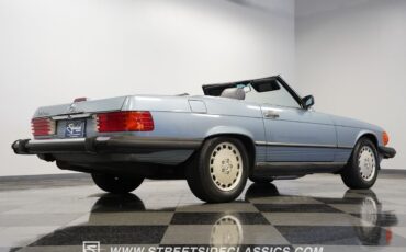 Mercedes-Benz-SL-Class-1988-Roadster-27