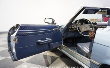 Mercedes-Benz-SL-Class-1988-Roadster-36