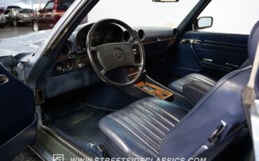 Mercedes-Benz-SL-Class-1988-Roadster-4