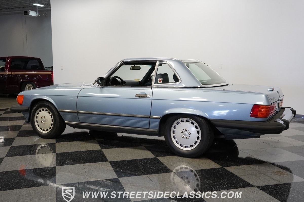 Mercedes-Benz-SL-Class-1988-Roadster-8