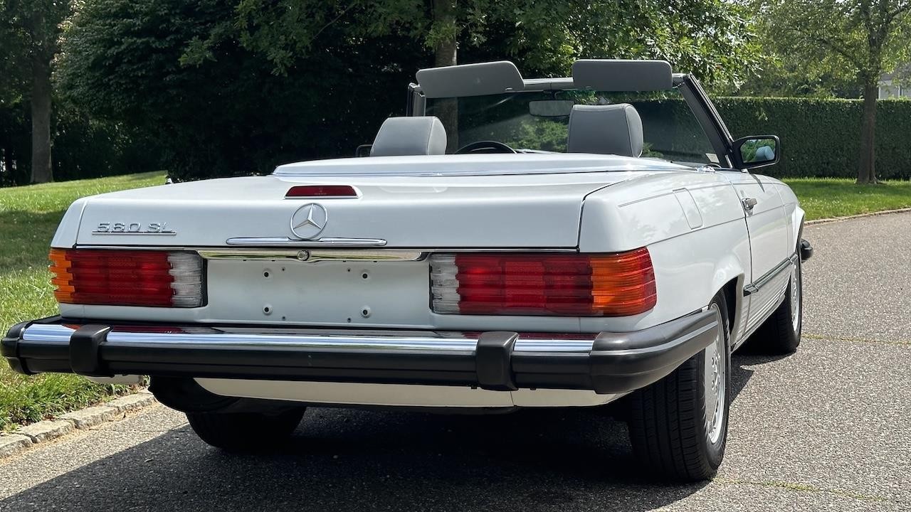 Mercedes-Benz-SL-Class-1989-10