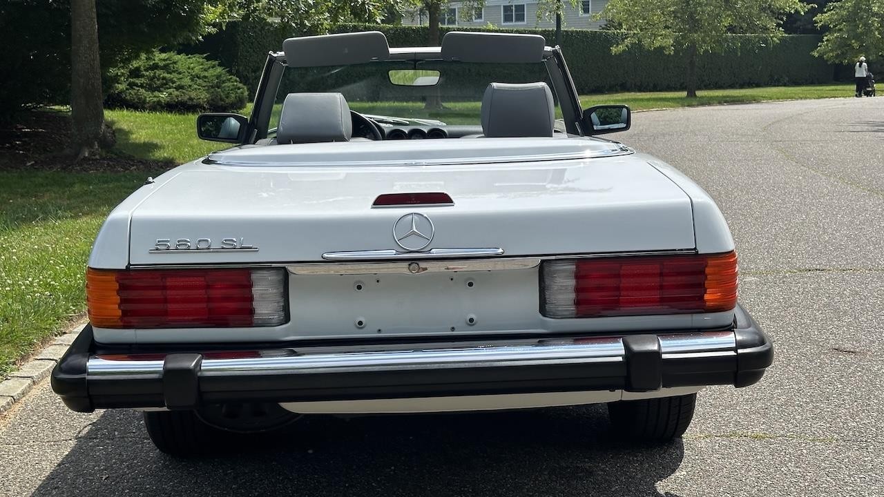 Mercedes-Benz-SL-Class-1989-11