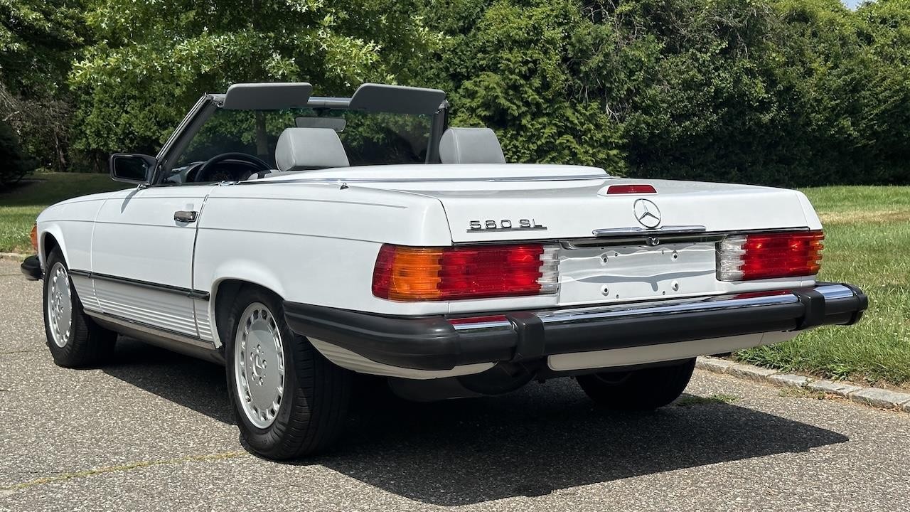 Mercedes-Benz-SL-Class-1989-14