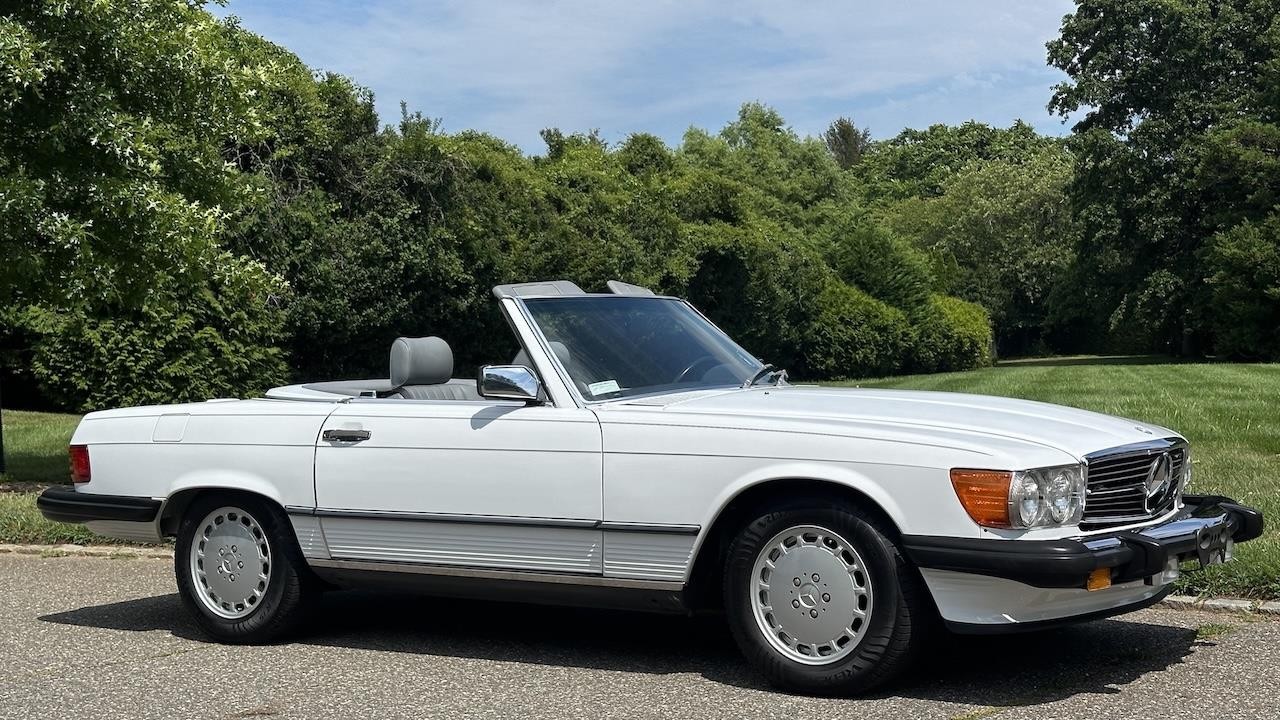 Mercedes-Benz-SL-Class-1989-5