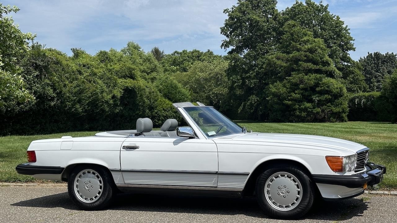 Mercedes-Benz-SL-Class-1989-6