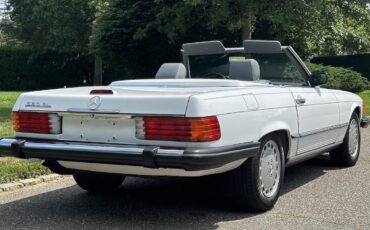Mercedes-Benz-SL-Class-1989-9
