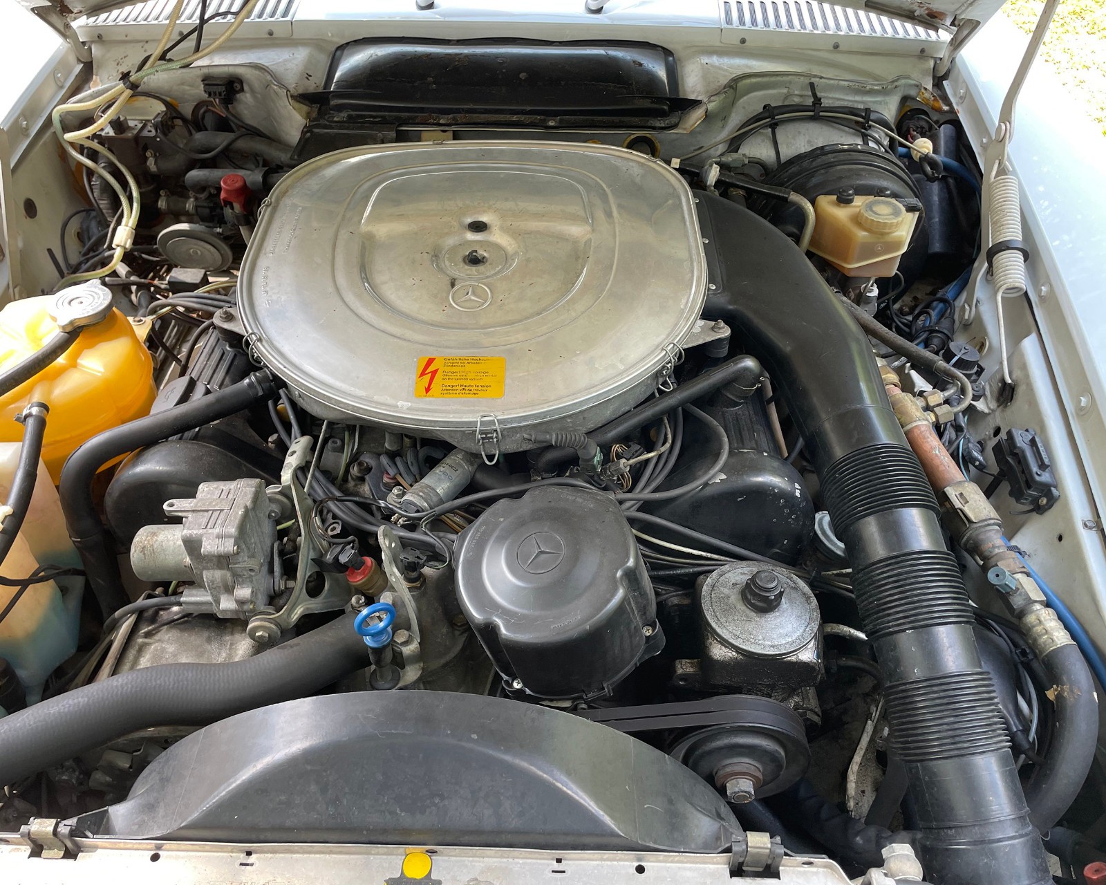 Mercedes-Benz-SL-Class-1989-Convertible-10